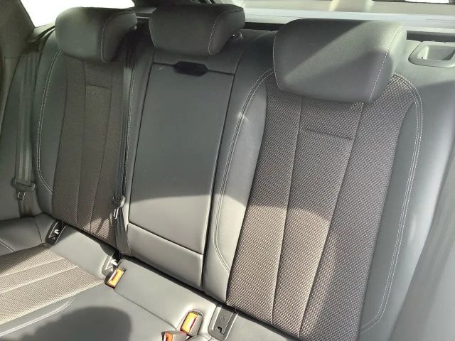 Audi A4 40 TDI S-Line