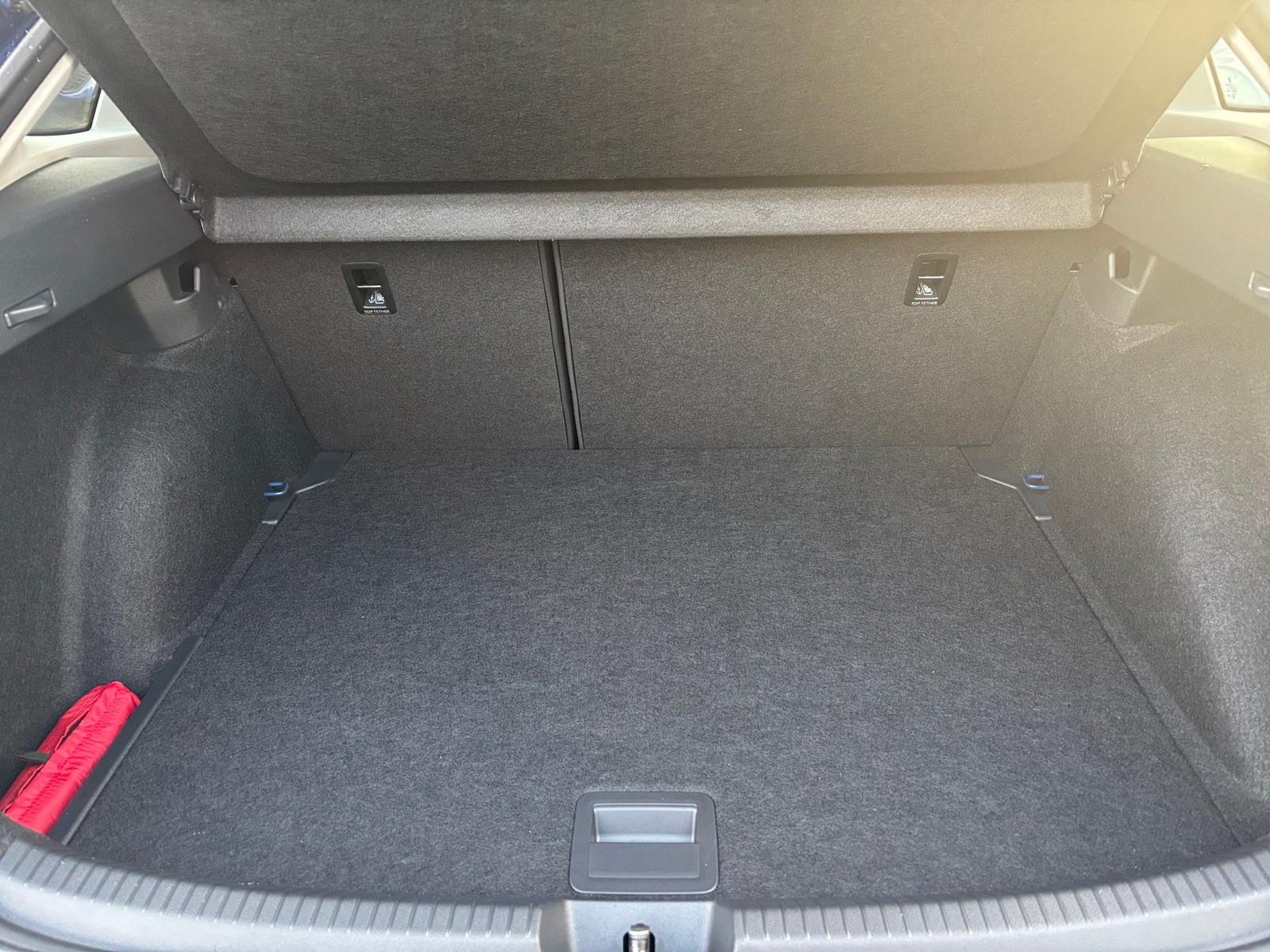 Volkswagen Taigo 1.0 TSI DSG Life