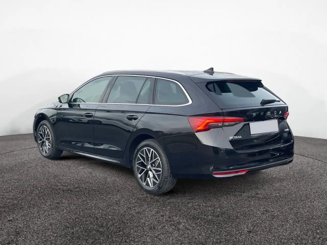 Skoda Octavia Combi Selection