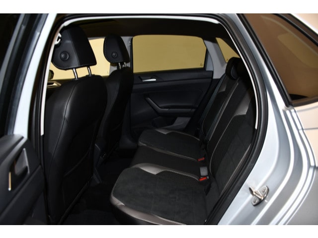 Volkswagen Polo 1.0 TSI Highline R-Line