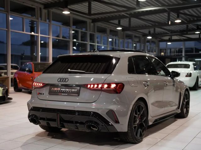 Audi RS3 Quattro Sedan Sportback