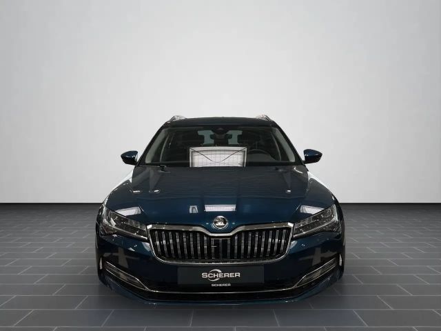 Skoda Superb 2.0 TDI Combi Style Style