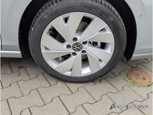 Volkswagen Golf 1.5 TSI Life