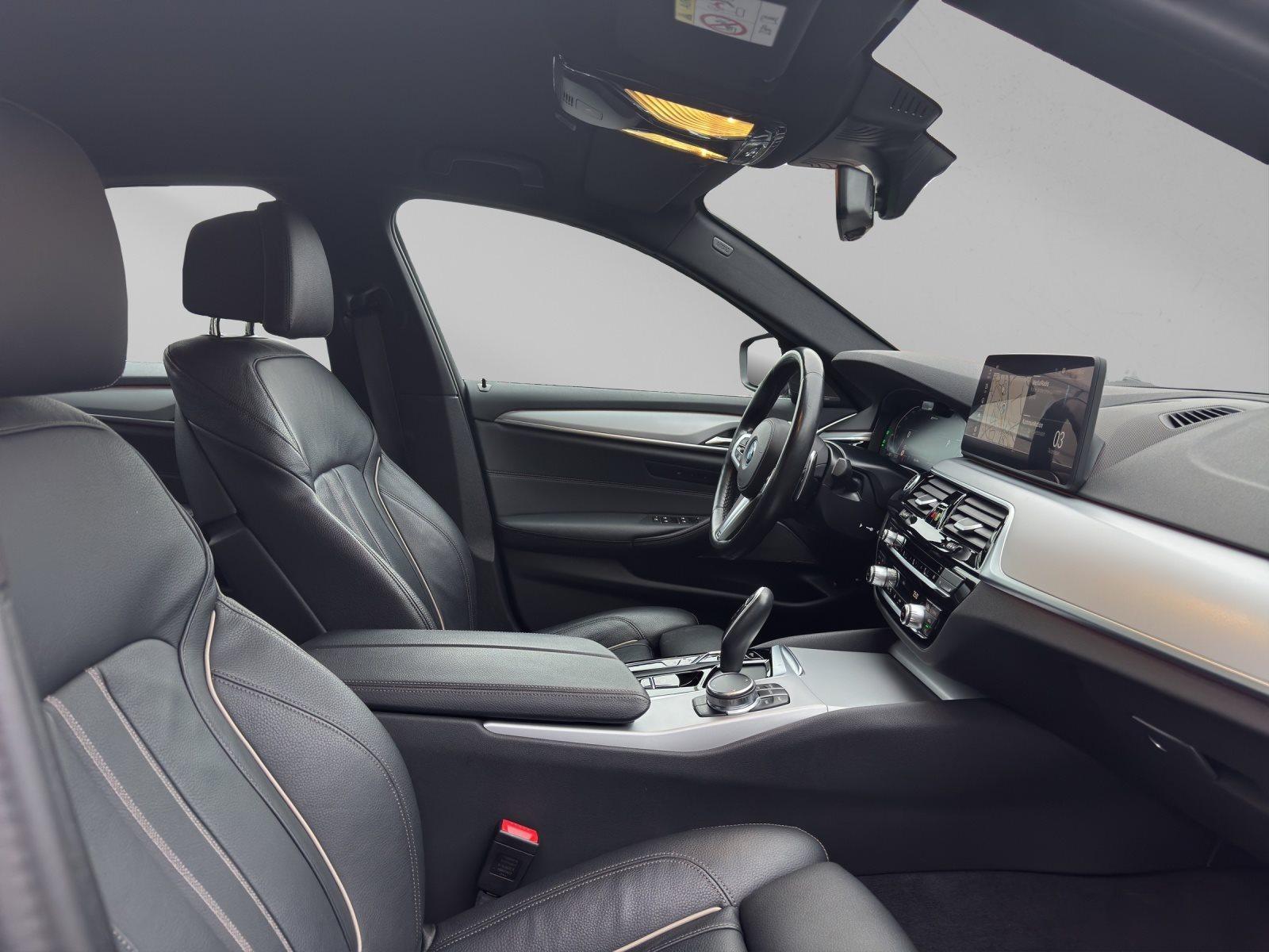 BMW 545 545e Sedan xDrive