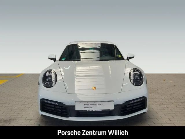 Porsche 992 Carrera Coupé