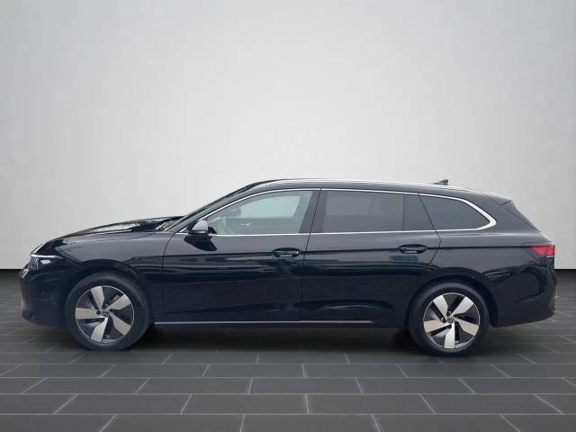 Volkswagen Passat 1.5 TSI Business DSG Variant