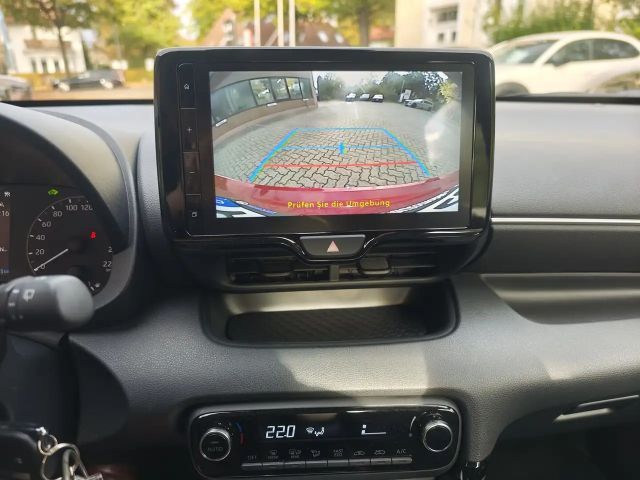 Mazda 2 Hybrid 1.5L VVT-i Center-Line