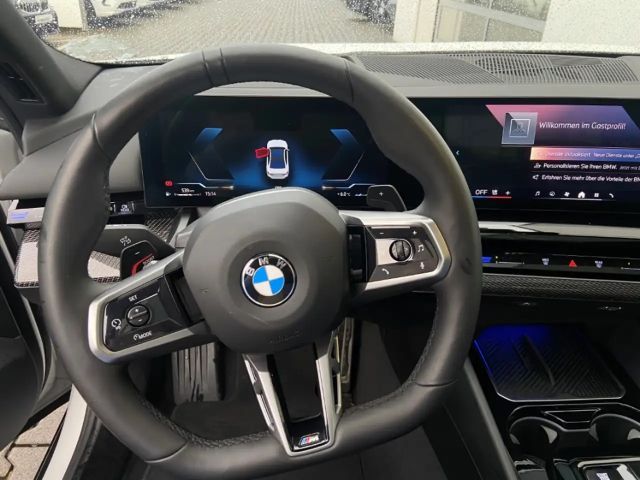 BMW 520 520i M-Sport Sedan