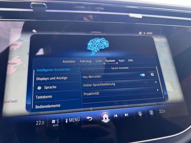 Mercedes-Benz E 220 AMG Line E 220 d Sedan