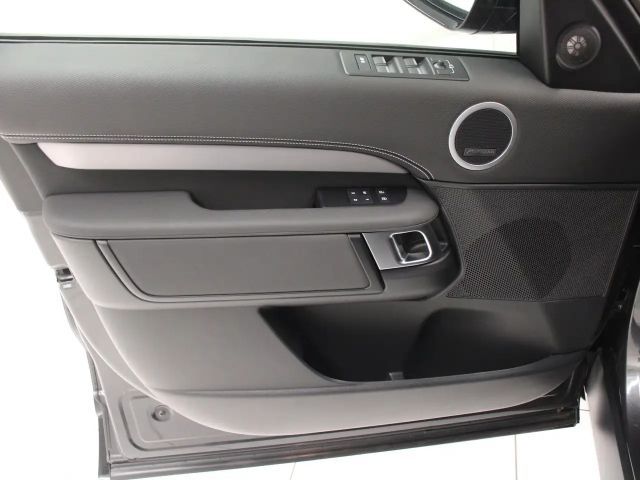 Land Rover Discovery AWD Dynamic SE