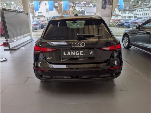 Audi A3 35 TFSI Sedan Sportback