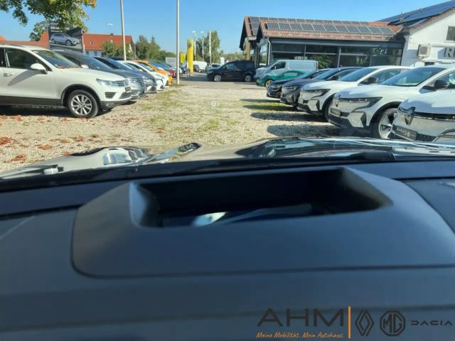 Renault Espace E-Tech Hybrid Iconic