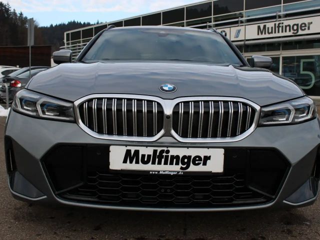 BMW 320 320d M-Sport Touring xDrive
