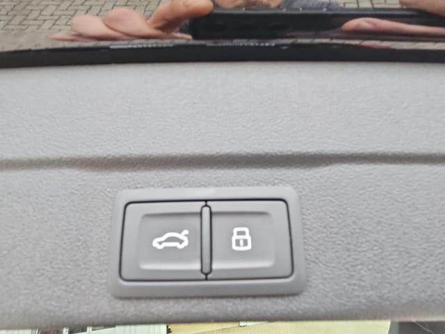 Audi A6 e-tron Avant Quattro