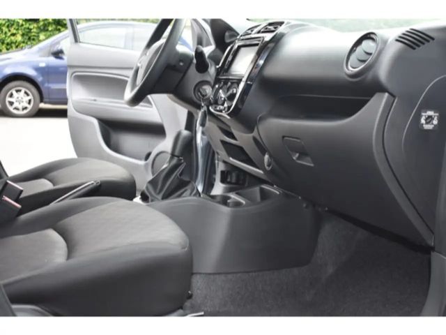 Mitsubishi Space Star Star