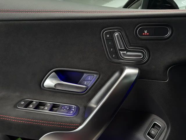 Mercedes-Benz CLA 35 AMG 4MATIC AMG Line
