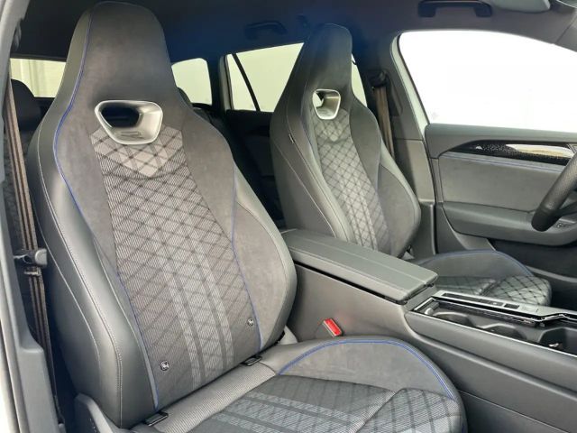 Volkswagen Passat 2.0 TDI DSG R-Line