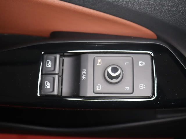 Volkswagen ID.5 150 kW 77 KWh IQ.Drive Pro