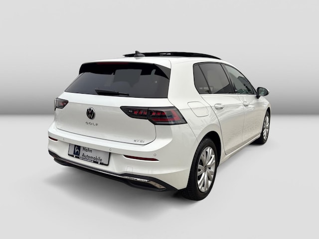 Volkswagen Golf 1.5 eTSI DSG Golf VIII