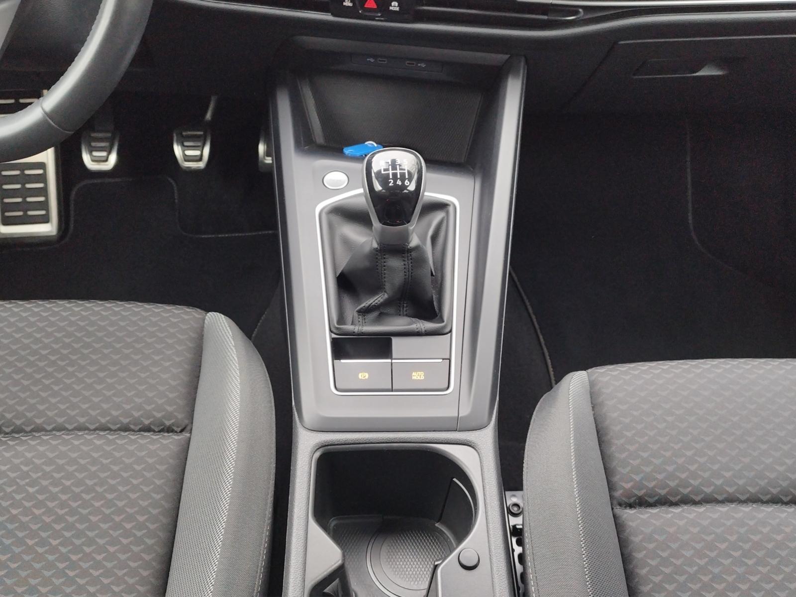 Volkswagen Golf 1.5 TSI Golf VIII