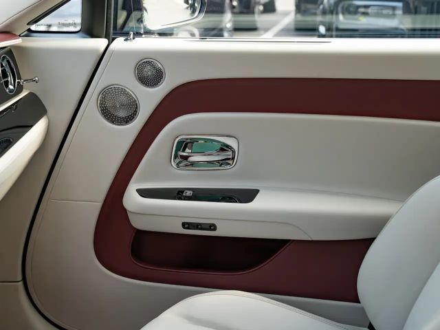 Rolls-Royce Spectre #Provenance