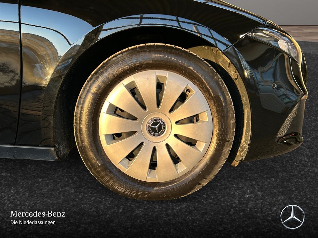 Mercedes-Benz A 180 A 180 d