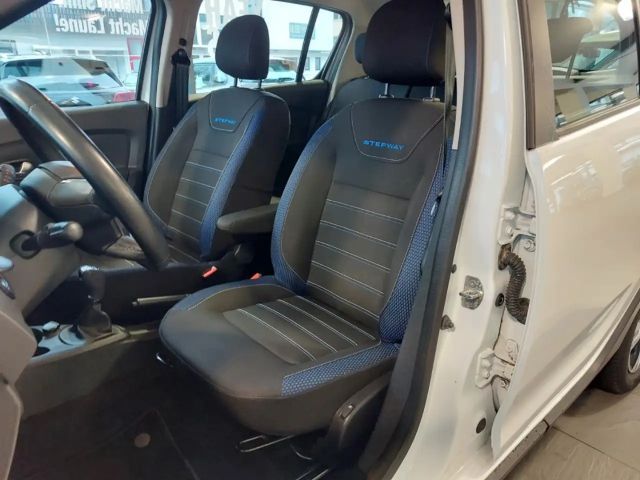 Dacia Sandero Celebration Stepway
