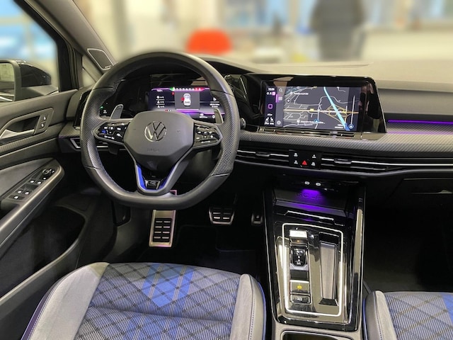 Volkswagen Golf 2.0 TSI Golf VIII