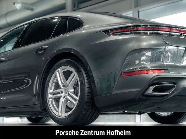 Porsche Panamera 4