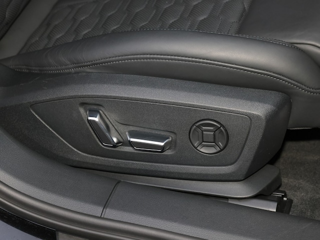 Audi RS6 Avant Quattro