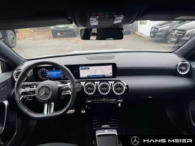 Mercedes-Benz A 220 A 220 d AMG Line