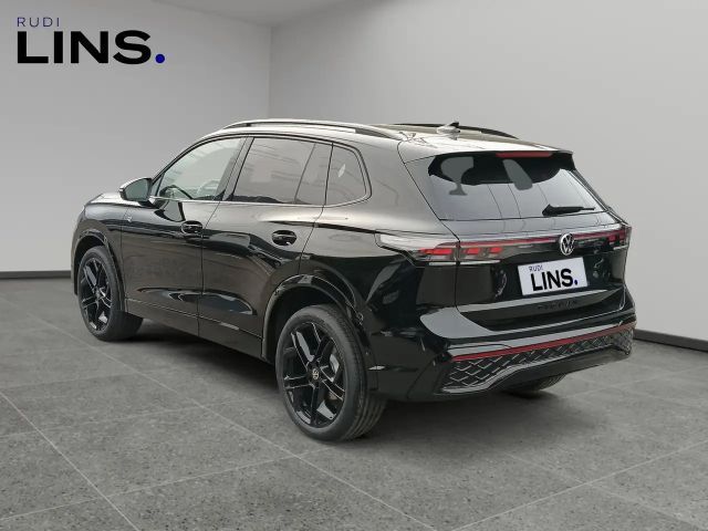 Volkswagen Tiguan 4Motion DSG R-Line