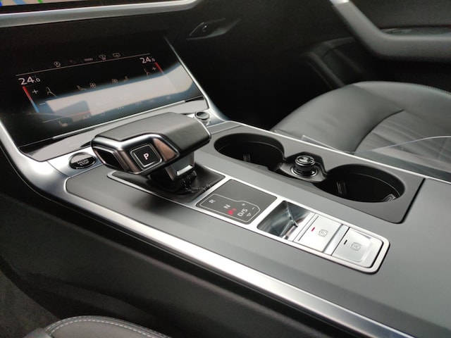Audi A6 40 TDI Avant S-Tronic
