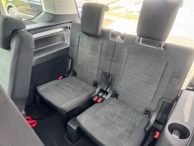 Volkswagen Touran 2.0 TDI Highline