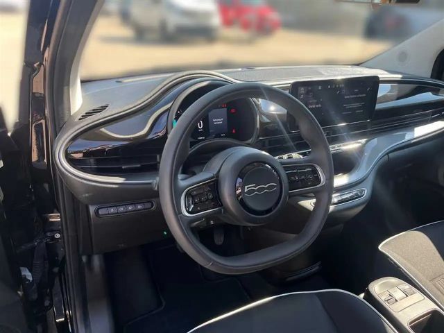 Fiat 500 mit Tempomat*Klimaautomatik*42 kWh