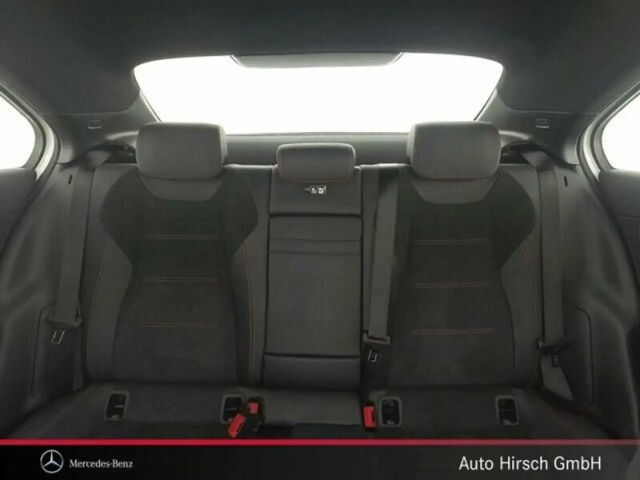 Mercedes-Benz A 250 4MATIC AMG Line