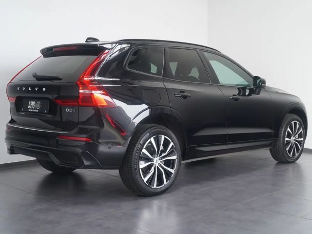 Volvo XC60 AWD Dark Plus