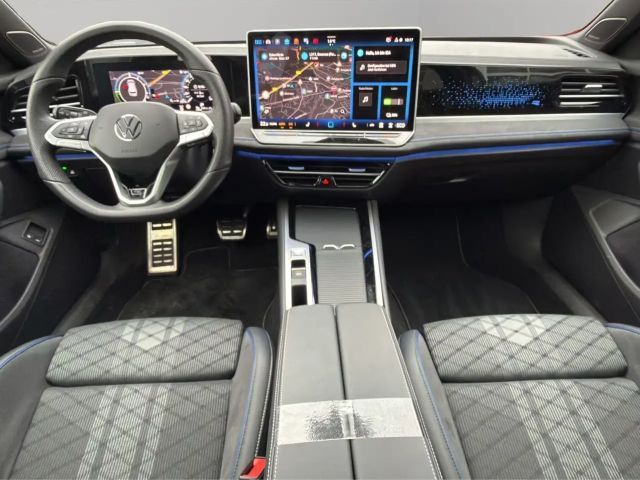 Volkswagen Passat R-Line eHybrid