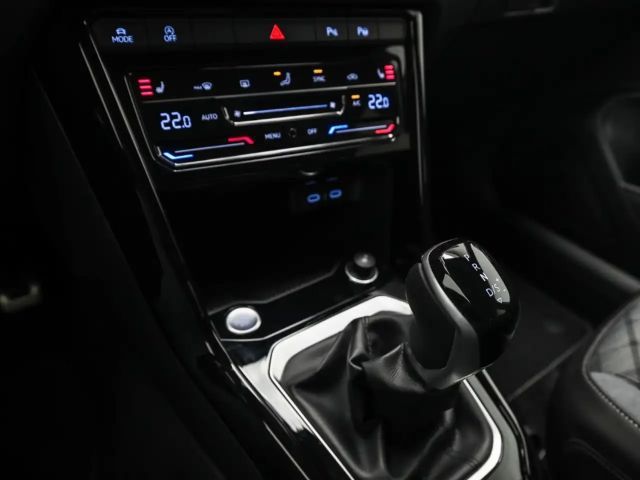 Volkswagen T-Roc 1.5 TSI DSG IQ.Drive R-Line