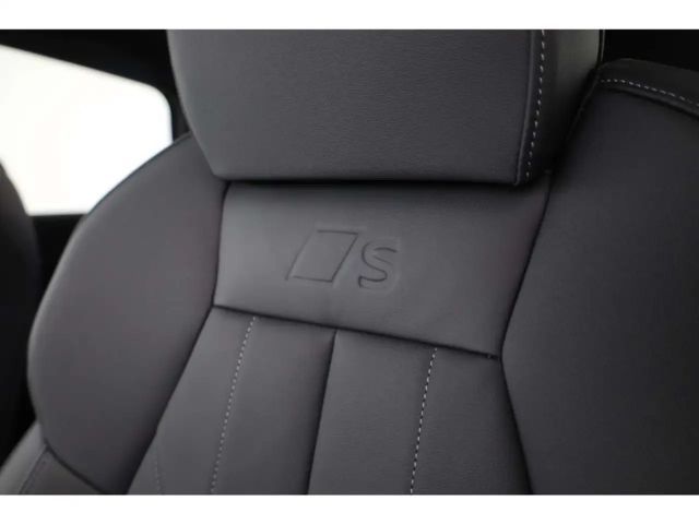 Audi Q6 e-tron S-Line