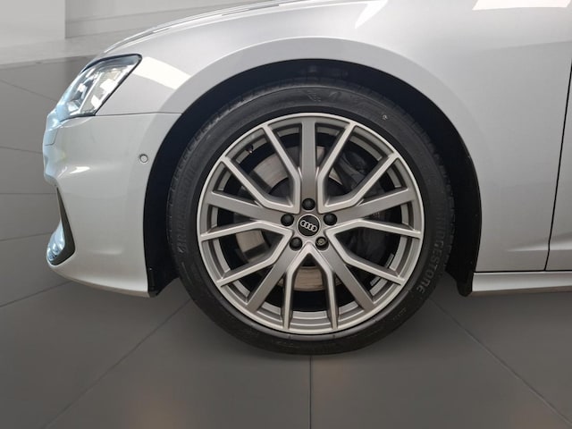 Audi S6 Avant Quattro