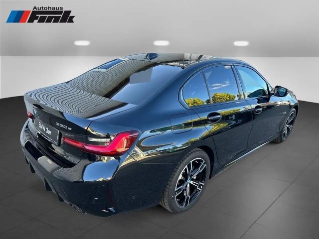 BMW 330 330e M-Sport Sedan xDrive