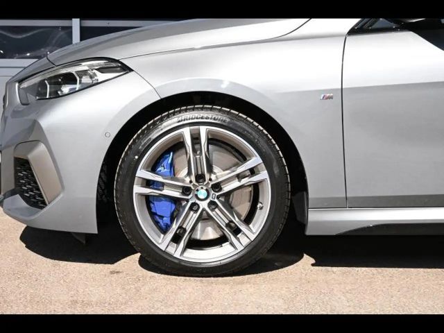 BMW 235 Sedan xDrive