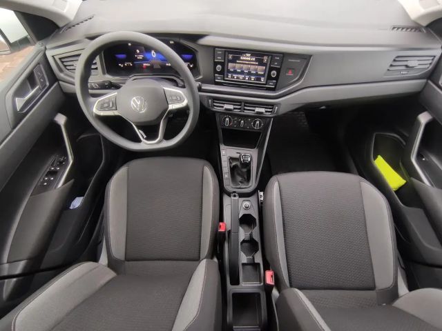 Volkswagen Polo 1,0l+80Ps+AppConn+PDC+LED+Klima