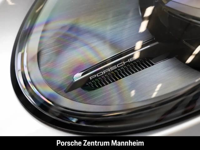 Porsche 992 Carrera Coupé GTS