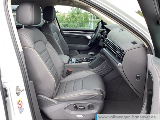 Volkswagen Touareg 4Motion R-Line