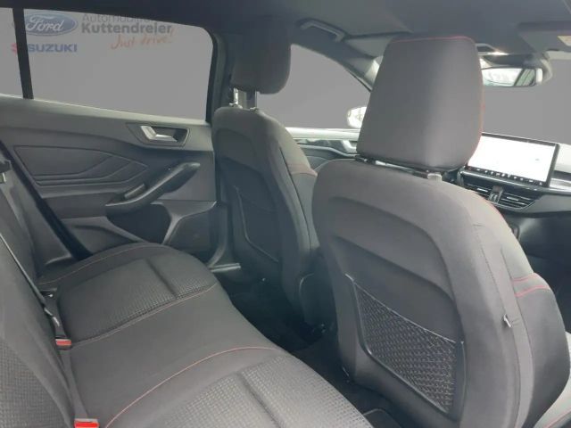 Ford Focus ST Line Wagon