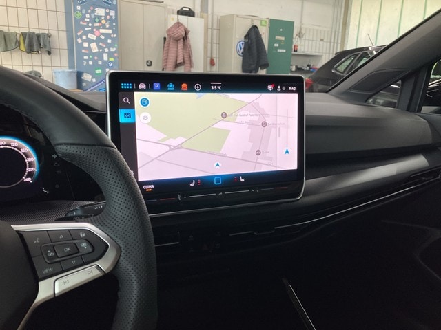 Volkswagen Golf 2.0 TDI DSG Golf VIII R-Line