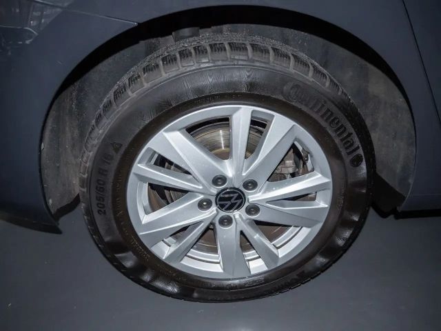 Volkswagen Touran 1.5 TSI Comfortline