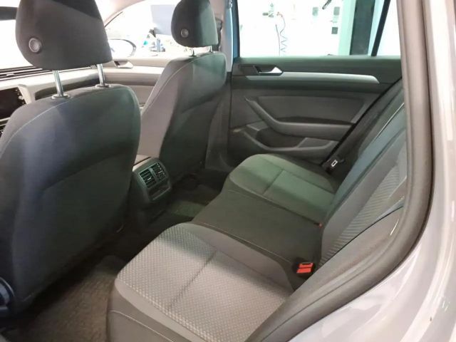 Volkswagen Passat 2.0 TDI DSG Variant